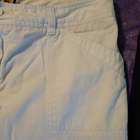 Capri pants - Picture 2 of 6